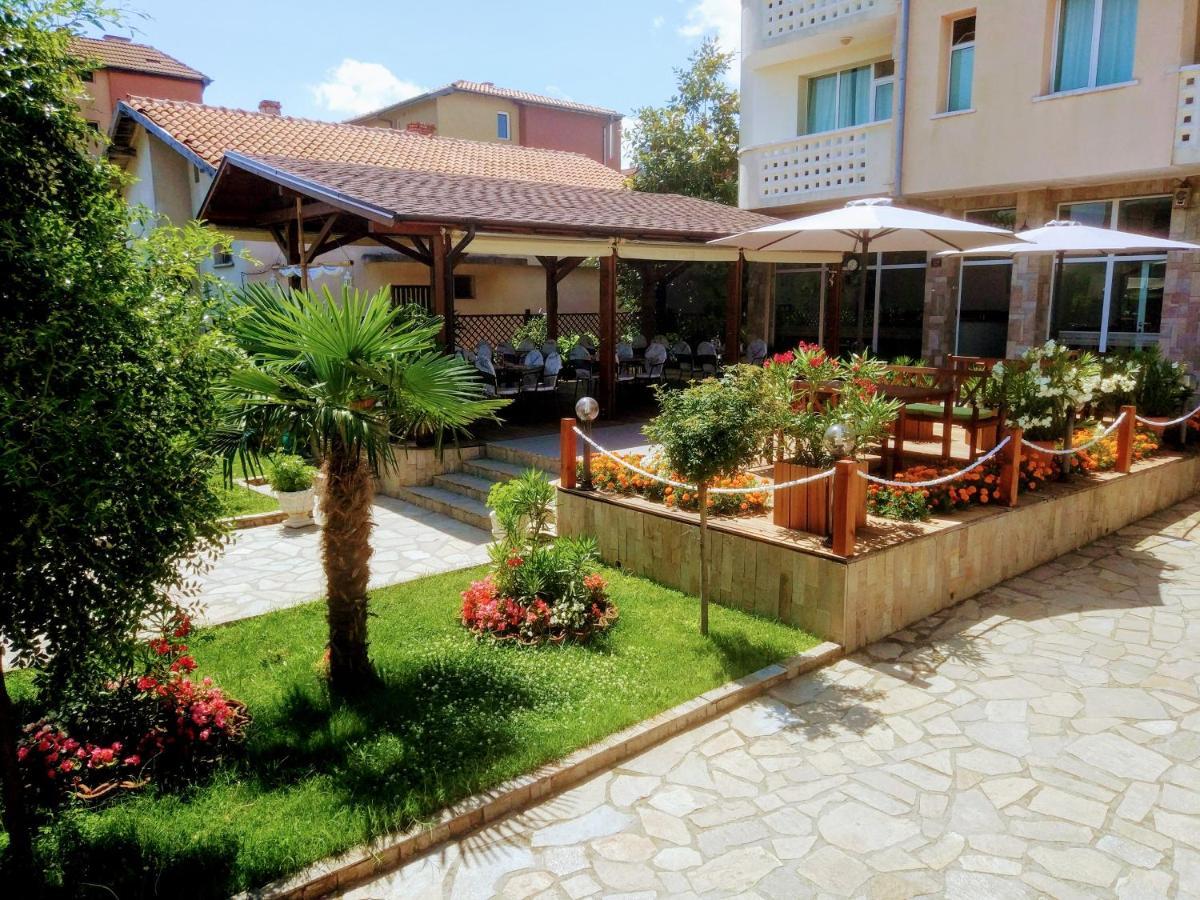 Saint George Family Hotel لوزينيتس المظهر الخارجي الصورة