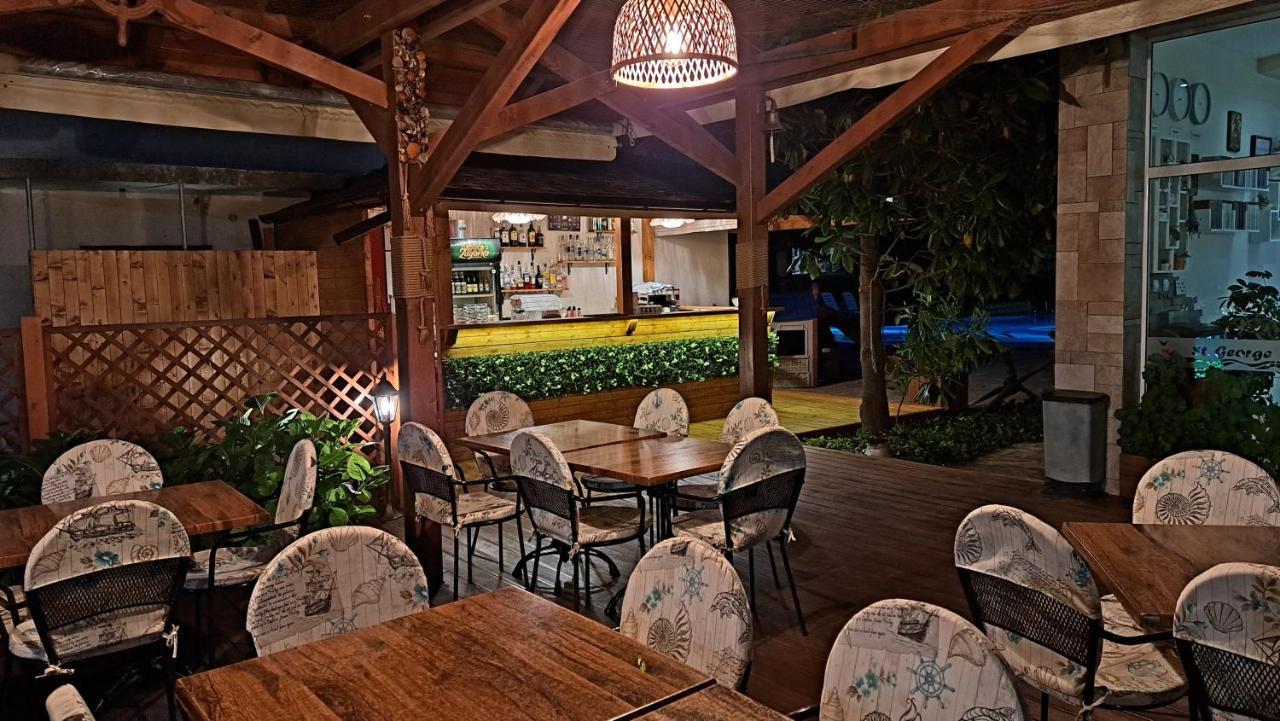 Saint George Family Hotel لوزينيتس المظهر الخارجي الصورة