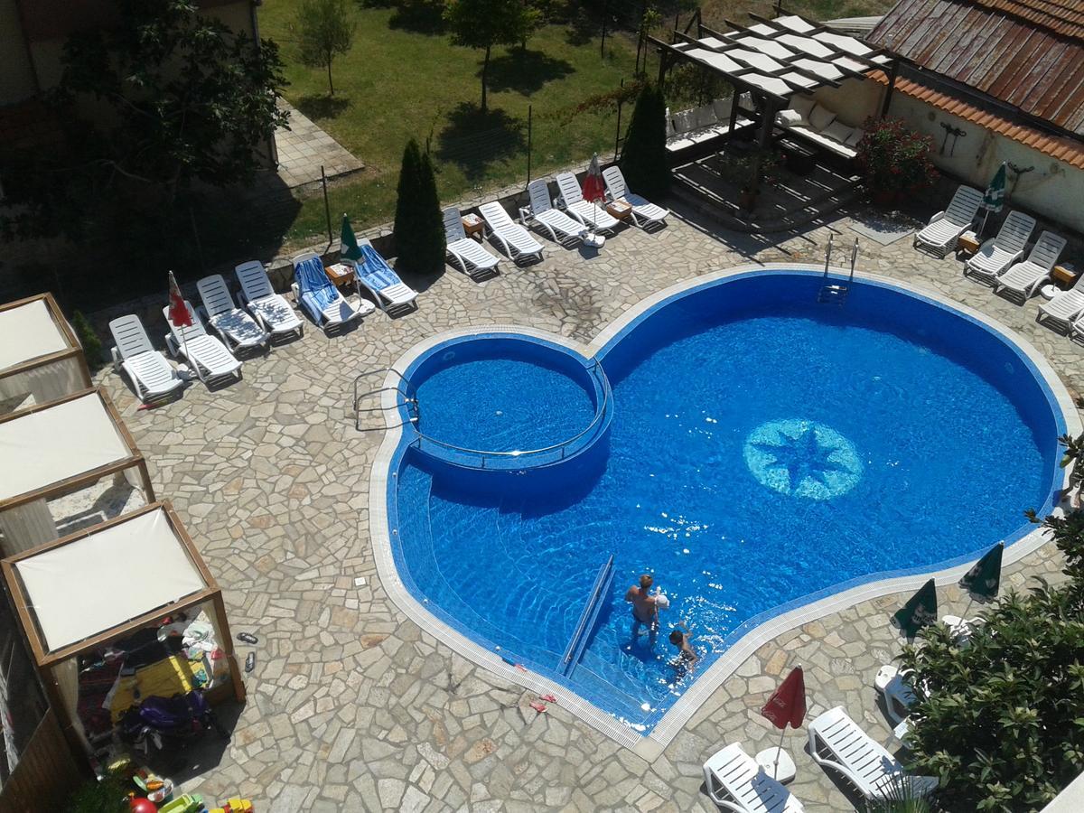 Saint George Family Hotel لوزينيتس المظهر الخارجي الصورة